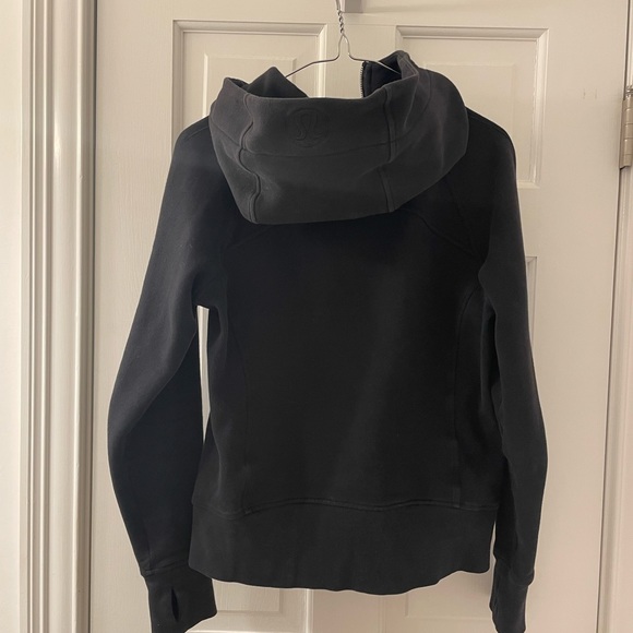 Lululemon Scuba Hoodie - Picture 3 of 6